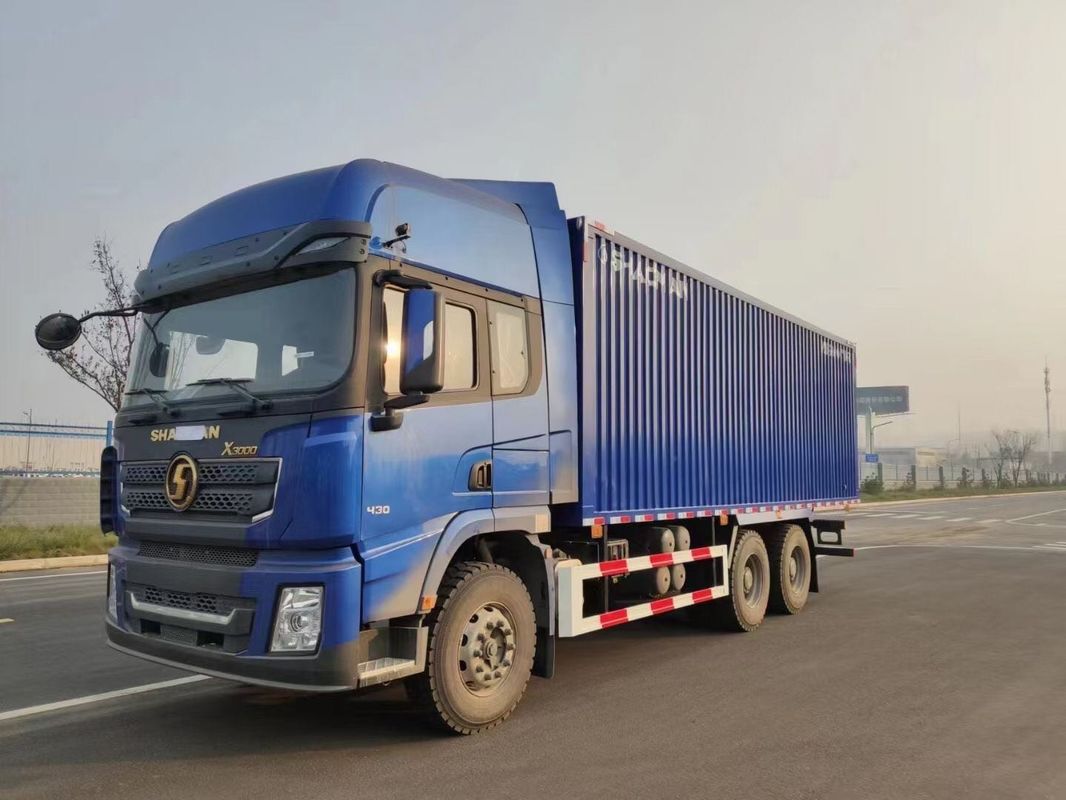 SHACMAN Wing Van Truck X3000 8x4 380HP 10 τροχούς Wing Van βαρύ φορτηγό Μεταφορά