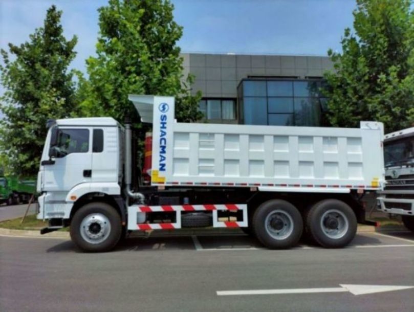 SHACMAN F3000 Dump Truck 6x4 WEICHAI κινητήρας 420hp Euro II Λευκός Τίπερ με 10 ελαστικά