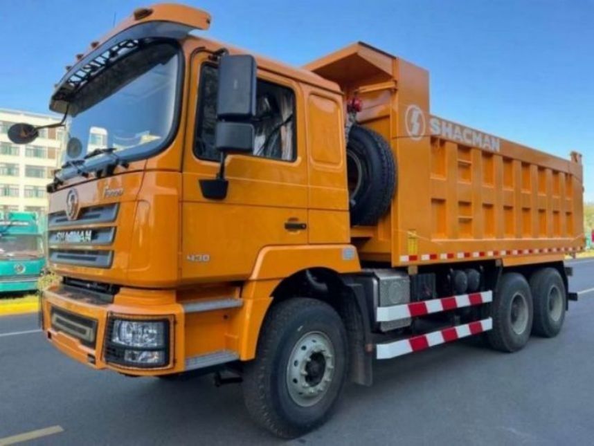 SHACMAN Εξαγωγική Τροχαία F3000 6x4 380 EuroII Κίτρινη Πολυτελή εμπειρία οδήγησης