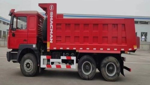 10 Δοκιμές SHACMAN Κόκκινο φορτηγό F3000 φορτηγό 380HP για την εξόρυξη