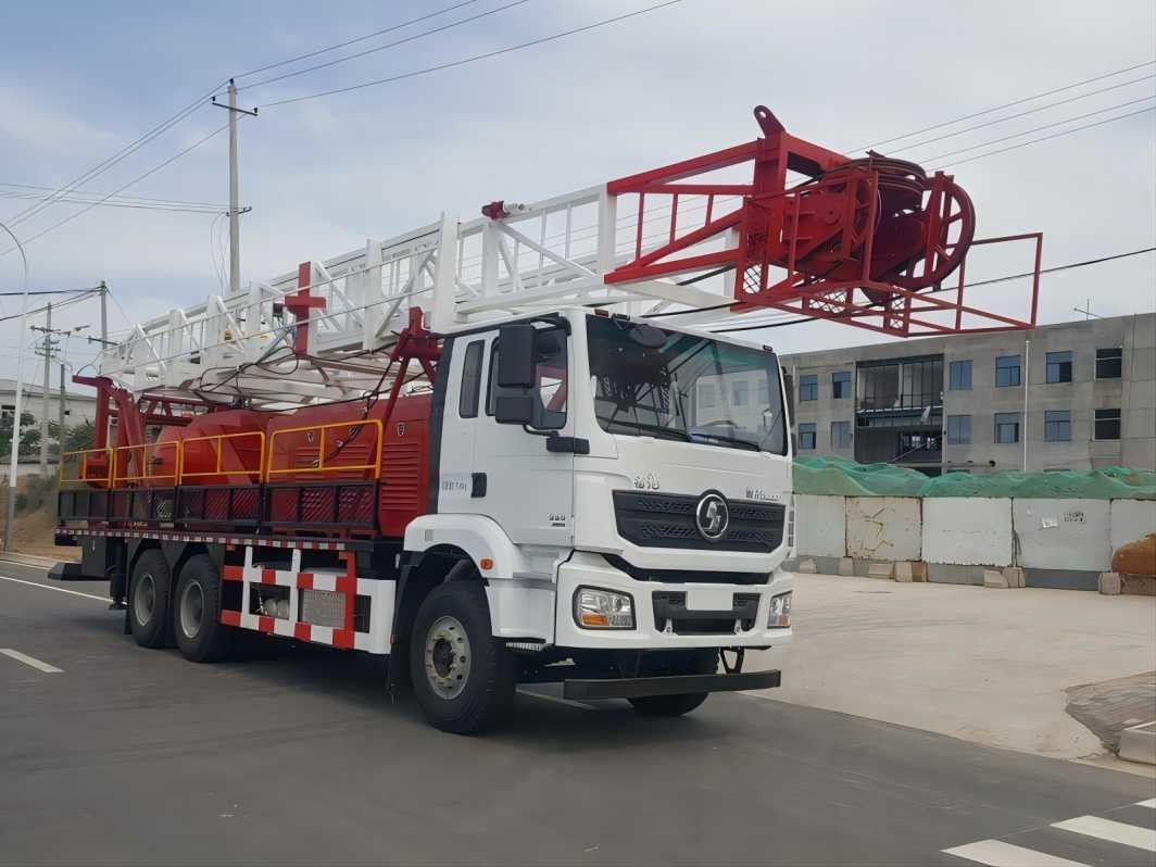 SHACMAN H3000 Αεροσκάφος 6x4 380HP EuroII Λευκό 50Ton πετρελαϊκή πλατφόρμα Μετακινούμενα φορτηγά