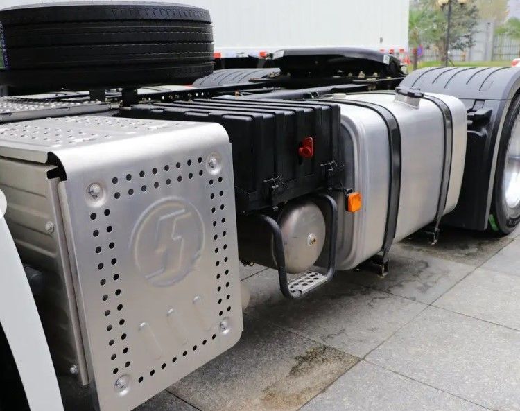 ΣΑΚΜΑΝ ΤΡΑΚΤΟΡ X3000 CUMMINS 420HP 6X4 4x2 Τρακτέρ Φορτηγό για πώληση