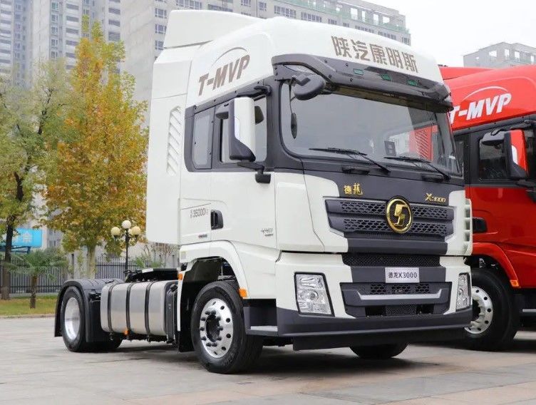 ΣΑΚΜΑΝ ΤΡΑΚΤΟΡ X3000 CUMMINS 420HP 6X4 4x2 Τρακτέρ Φορτηγό για πώληση