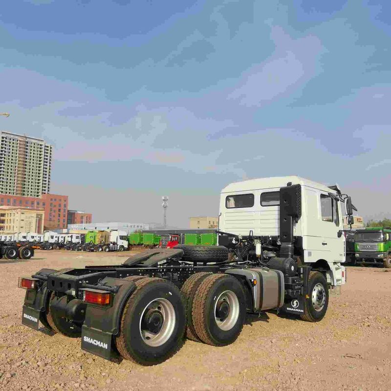 Κόκκινος SHACMAN F3000 375HP Euro V 6 τροχών έλκυσης κεφαλή 4x2 WEICHAI κινητήρα