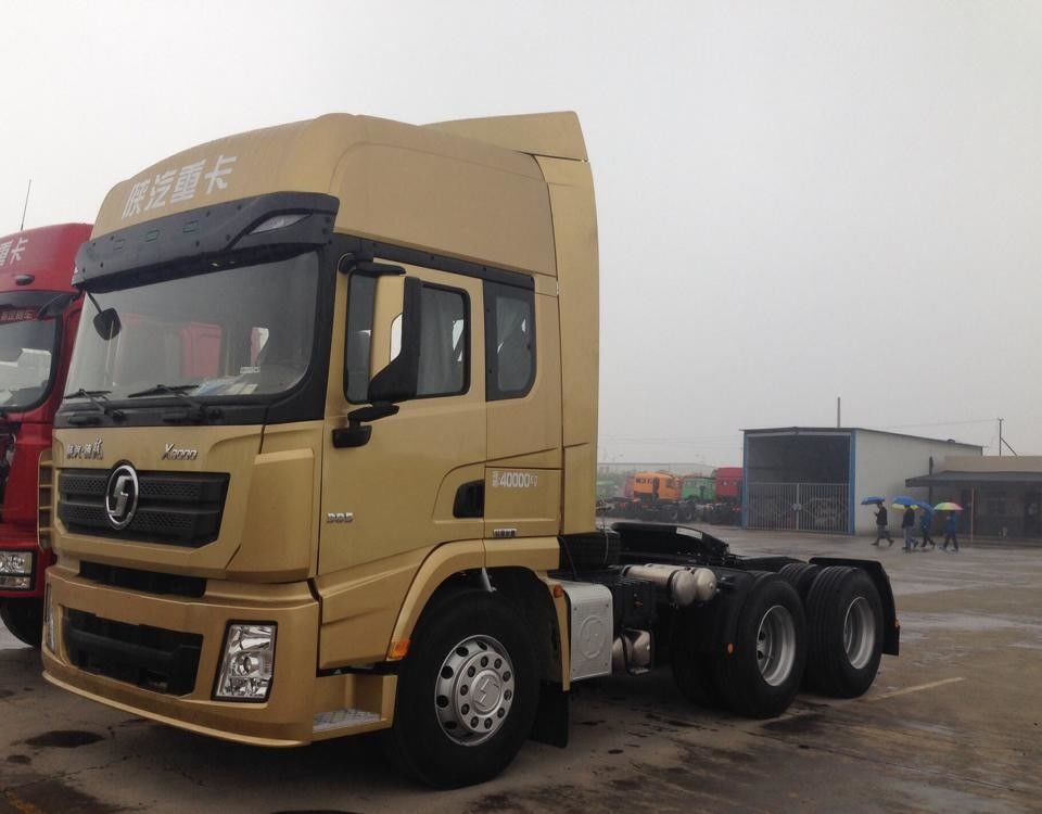 Τελεφερίκι Shacman X3000 430HP 6x4 Τρακτέρ Τρακτέρ Κεφαλάκι WEICHAI Μηχανή προς πώληση