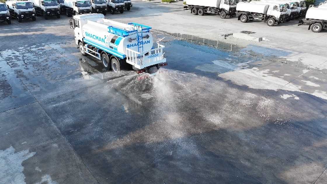 Φορτηγό Νερού SHACMAN H3000 4X2 με Κινητήρα 336HP, Δεξαμενή 10m³ και Αριστερό Τιμόνι Euro Ⅲ